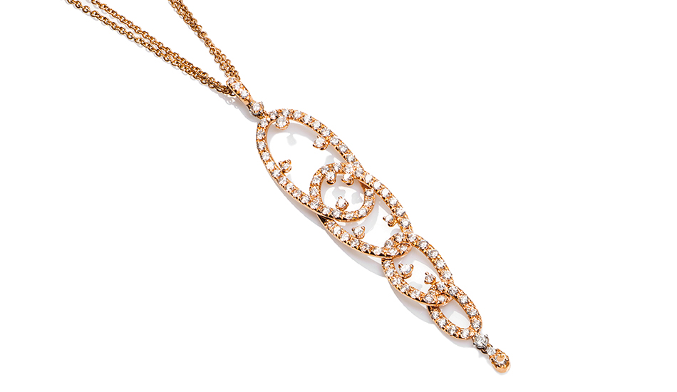 18kt pink gold pendant with diamonds